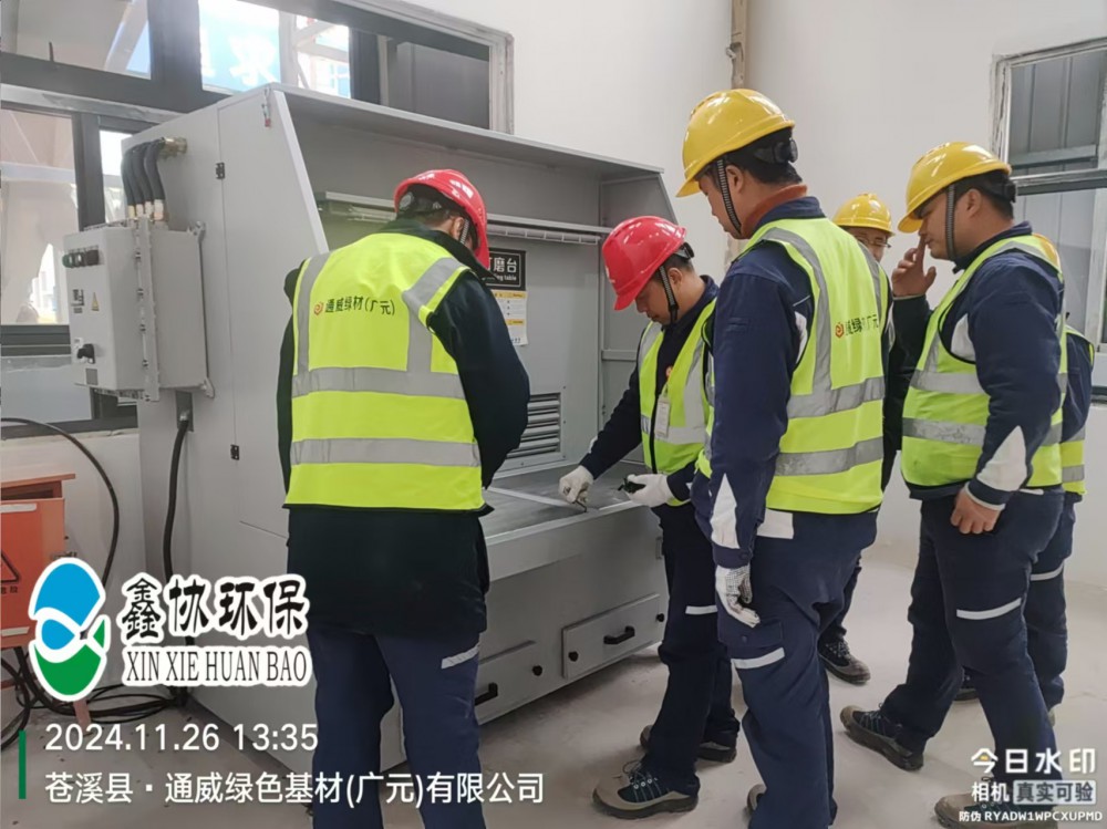 打磨凈化工作臺就選重慶鑫協(xié)環(huán)保設(shè)備